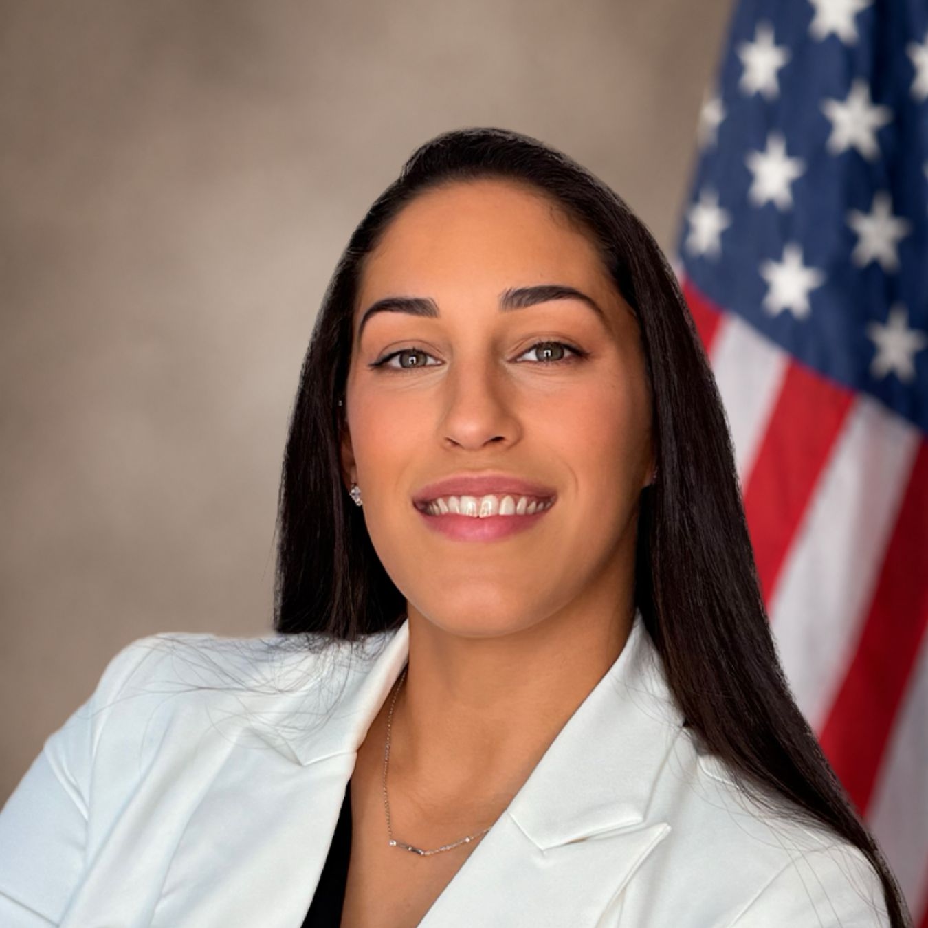 Nelly Hernandez