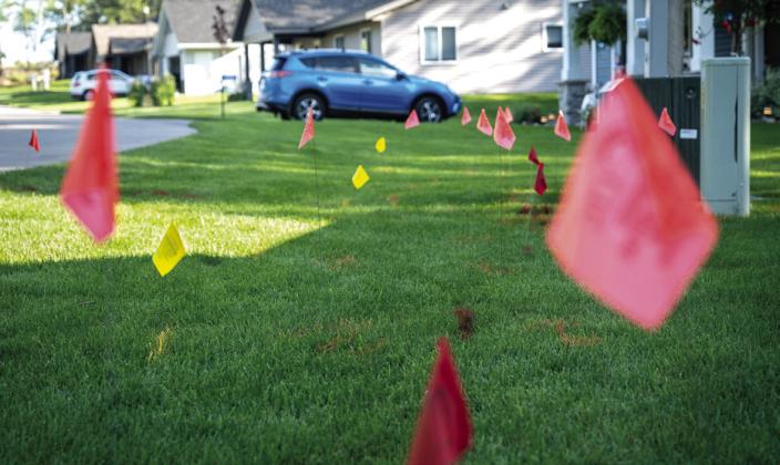 Sunshine 811 encourages homeowners and contractors to dig safely to avoid damaging underground utility lines. PHOTO/SUNSHINE 811