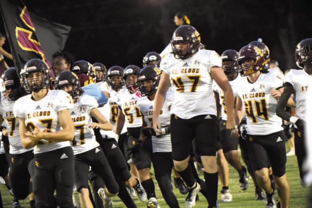 The St. Cloud Bullogs take the field.