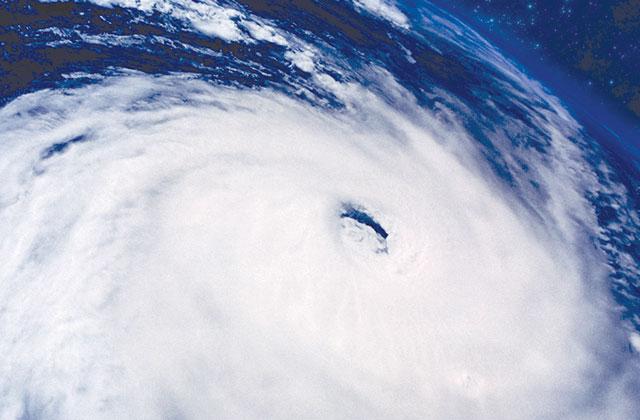 PHOTO/METRO It can take just a matter of days for a hurricane to form if the temperature is warm and there is a lot of water vapor rising from the ocean.