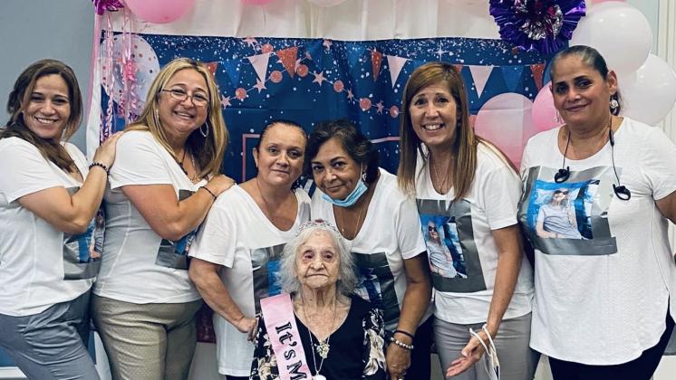 Palma Tesser’s 107th birthday celebration brought a smile to her, her family and partygoers at the Osceola Council on Aging Wednesday. PHOTO/CHRIS MILLER