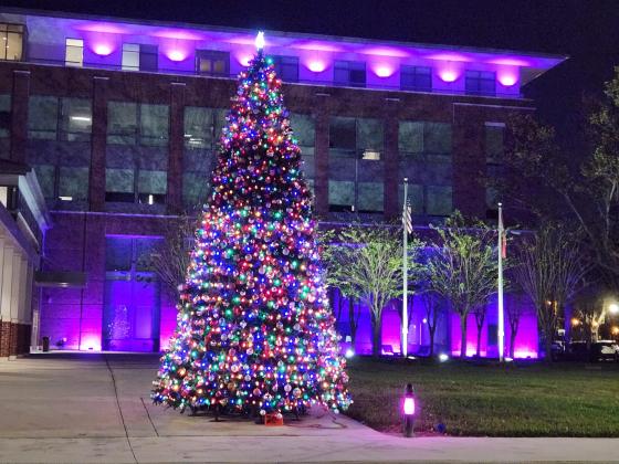 Merry Christmas — public offices to close Friday and Monday in observance