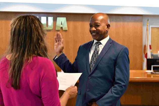 Reginald Hardee was sworn in last week for a third term on the KUA Board of Directors. PHOTO/KUA
