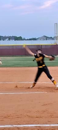 St. Cloud sophomore pitcher Addison Felblinger delivers a pitch against Osceola on Tuesday night.  PHOTO/DAN PEARSON