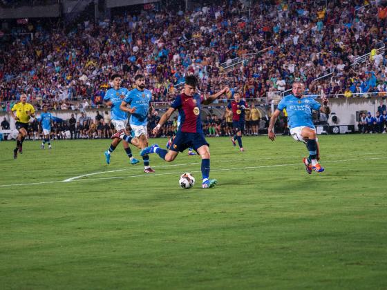 Pau Victor scores first goal of the match for Barcelona against Manchester City Tuesday at Camping World Stadium. PHOTO/MARIO CASAMALHUAPA