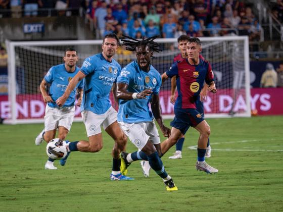 Josh Esbrand controls the ball for Manchester City. PHOTO/MARIO CASAMALHUAPA