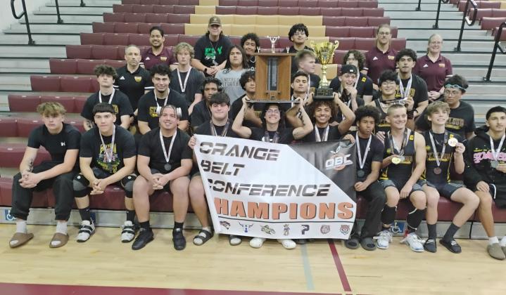 St. Cloud won 10 of 20 weight classes Friday to win their fourth consecutive OBC Weightlifting Championship. The Bulldogs, undefeated this year, will be favorites to win the Class 3A, District 9 title in two weeks. PHOTO/J. DANIEL PEARSON