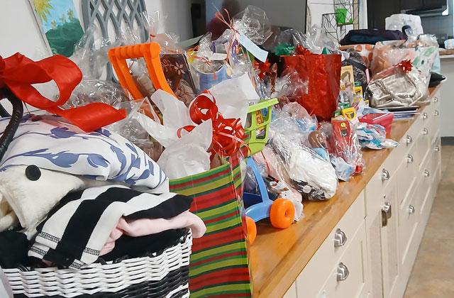 Photos by Joann Colonna from the Republican Women Crusaders