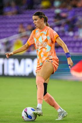 Orlando forward Julie Doyles attacking through the rain Sunday. (Photo/Taylor McFee)