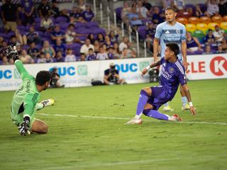1st Orlando City goal of the season by Nico Hernandez. (Photo/Mario Casamalhuapa)