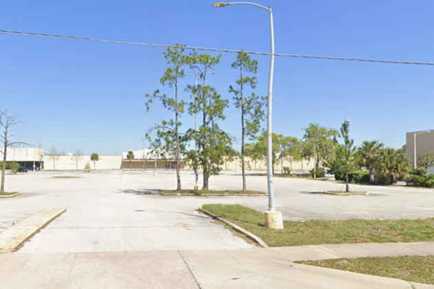 Edon Park would revitalize what is currently an empty lot on West Vine Street. (Photo/Google Maps)