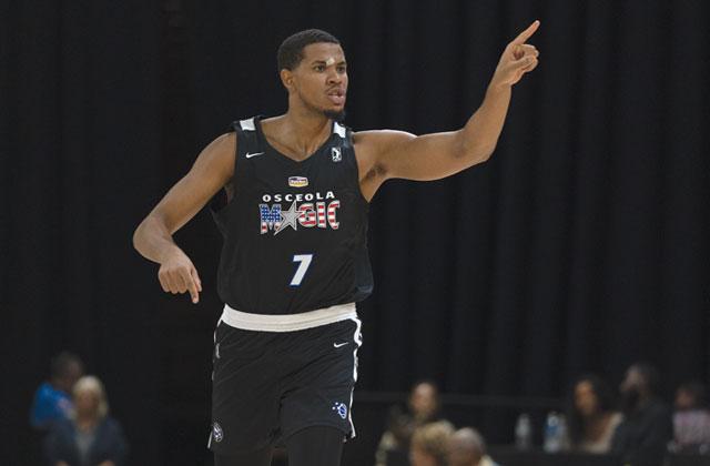 Two-way player Orlando Robinson, in his second game in Osceola (4-1), recorded his second double-double with 17 points and 13 rebounds in Friday's historic win. (Photo/Osceola Magic)
