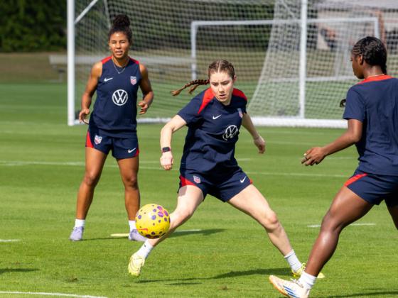 Young players join the USWNT such as Olivia Moultrie who plays for Portland Thorns. (Photo/Mario Casamalhuapa)