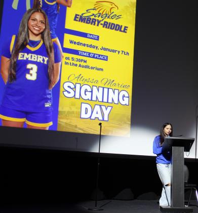 Alyssa Marino addresses those gathered at her signing ceremony last week. (Photo/Ken Jackson)