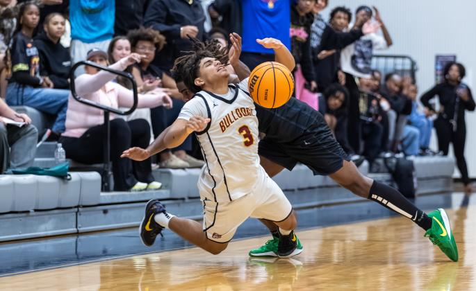 Lake Nona didn't make it easy on Elias Torres and the St. Cloud Bulldogs Saturday. (Photo/Taylor McFee)