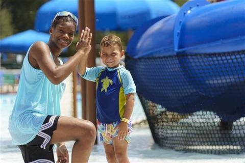 City of Kissimmee summer camps include field trips, weekly Aquatic Center admission, extended care, plus breakfast and lunch. (Photo/City of Kissimmee)