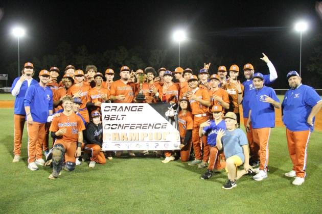 The Harmony Longhorns won a historic fourth OBC title in a row. (Photo/Michelle Kostuch)