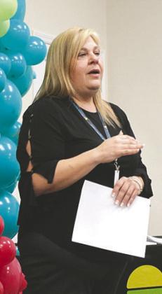 CEO of the Early Learning Coalition of Osceola County speaks to the crowd of VPS providers (Photo/ Emely Albelo)