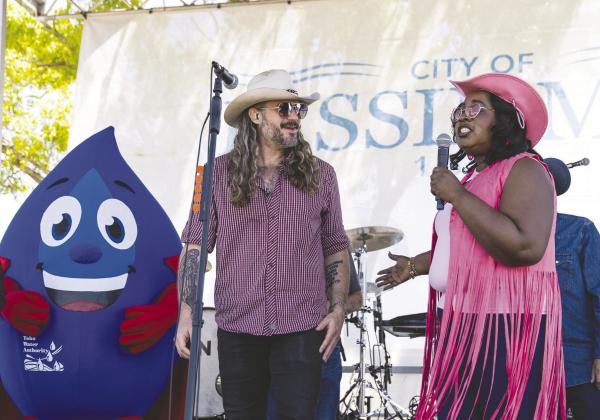 Kowtown Festival Photos by Taylor McFee
