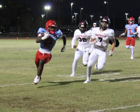 Poinciana's Will Nezius carried 20 times for 115 yards in the Eagles' 28-13 win over Gateway Friday. PHOTO/KEN JACKSON