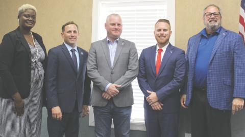 From left, new St. Cloud City Councilwoman Jennifer Paul and Mayor Chris Robertson were sworn in last week to join Shawn Fletcher, Kolby Urban and Ken Gilbert on the Council. PHOTO/KEN JACKSON