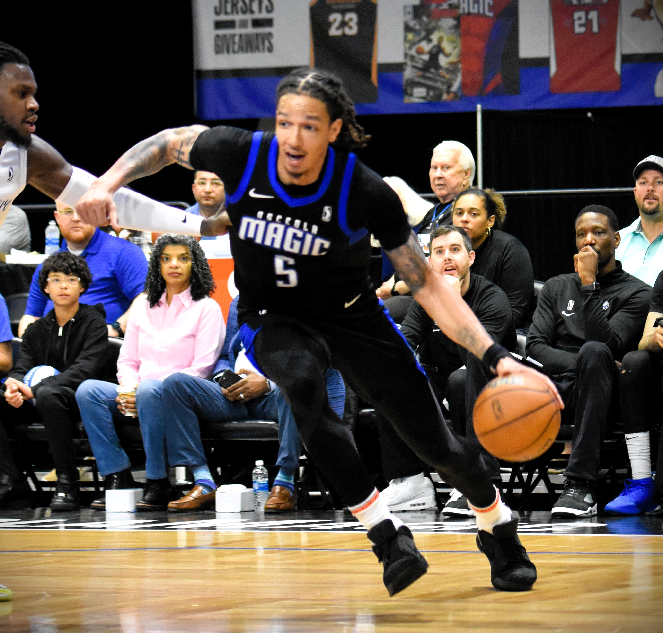 Osceola Magic extend win streak on return home, 114-106 over Delaware ...
