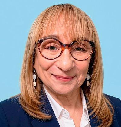 Evelyn Castillo-Bach