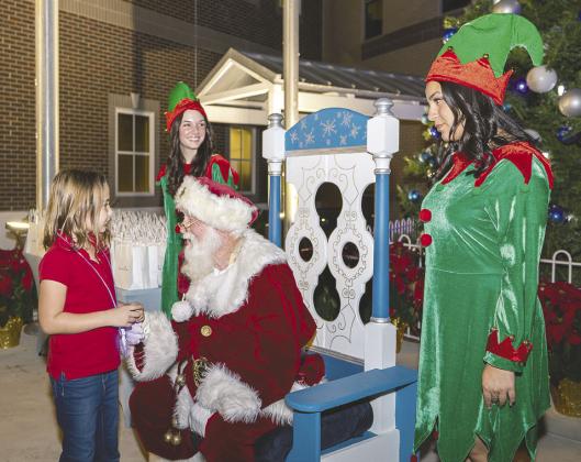 St. Cloud Tree Lighting and Christmas Parade photos by Taylor McFee