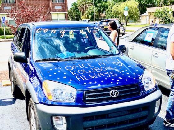 OHS graduation parade. NEWS-GAZETTE PHOTO/BRIAN MCBRIDE