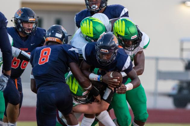 The Tohopekaliga Tigers lost 42-8 to Lake Minneola on Friday. NEWS-GAZETTE PHOTO/ROB HERBERT