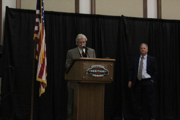 St. Cloud Chamber President/CEO Dirk Webb with incoming Board Chairman Robb Larson. PHOTOS/KEN JACKSON