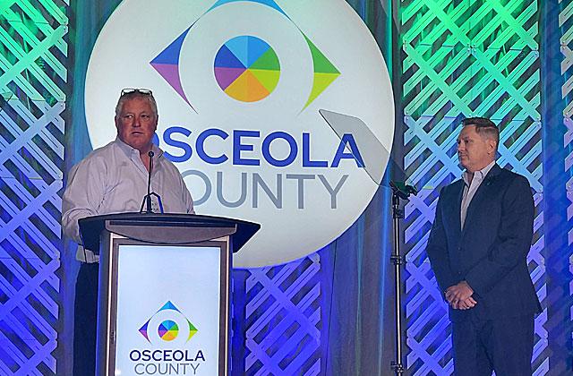 Clarence Thacker receives the Chairman's Award during Wednesday's State of the County Address. PHOTO/KEN JACKSON