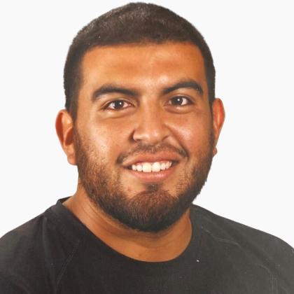 Omar Ayala, 31, is accused of having sex with a minor in Okeechobee County and has since fled. PHOTO/OSCEOLA COUNTY SHERIFF'S OFFICE