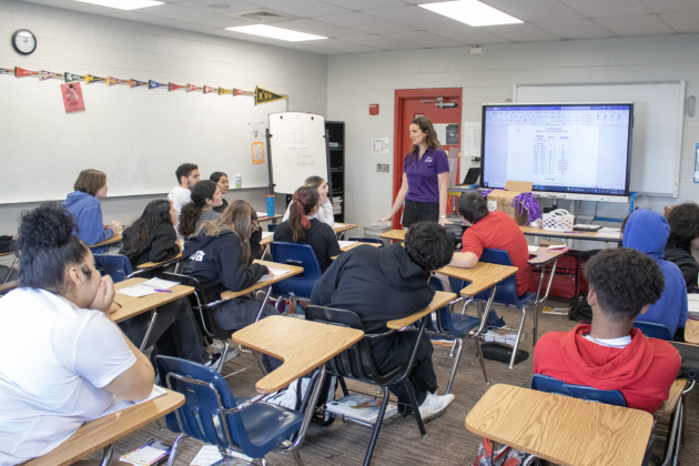 Members of the Osceola County Supervisor of Elections Community Outreach team talk to Poinciana High School students Thursday about registering to vote and the process. PHOTO/OSCEOLA CO. SUPERVISOR OF ELECTIONS