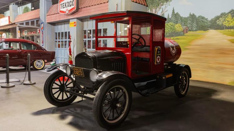 A 1922 Ford Model T Mini Tanker from the Day Family Classic Car Collection is on offer at this year’s event.  (Photo/Mecum)