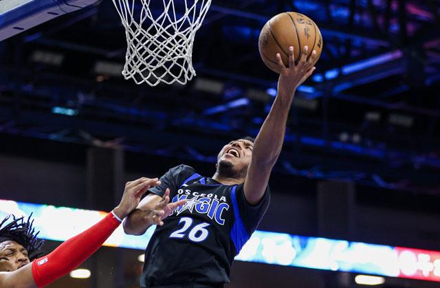 Point guard Reece Beekman led all Osceola Magic scorers with 26 points and help get a key steal late in a 123-116 win over the Motor City Cruise in Friday's NBA G League Eastern Conference semifinal at the Silver Spurs Arena. (Photo/Taylor McFee)