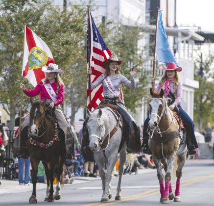 Silver Spurs Rodeo Parade photos by Taylor McFee