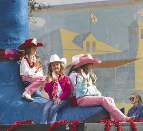 Silver Spurs Rodeo Parade photos by Taylor McFee