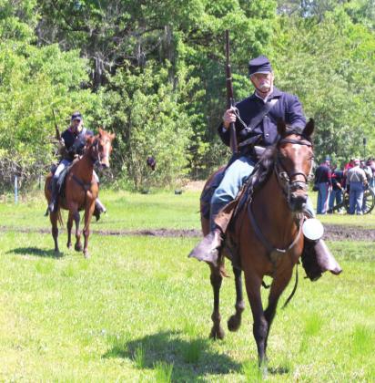 Yankee calvary on the move