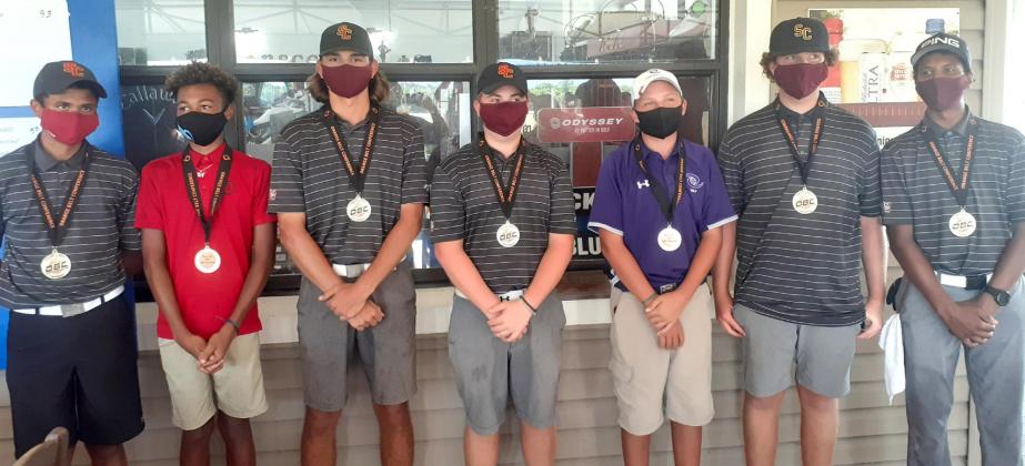 Last season, St. Cloud placed five members on the the 2020 All-Orange Belt Conference Golf team. Four of those players, including Eric Hernandez (far left), Chad Knollinger (3rd from left), Austin Price (center) and Gunner Greene (2nd from right) return for the Bulldogs this season. PHOTO / J. DANIEL PEARSON