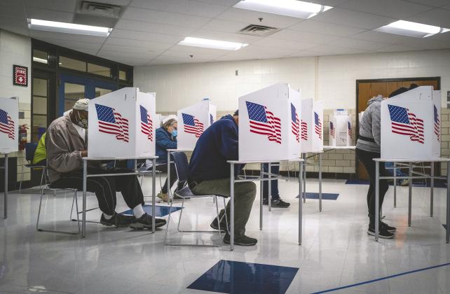 The newest figures showed 5.38 million active Republican voters, compared to 4.36 million Democrats, in Florida. PHOTO/FRESH TAKE FLORIDA