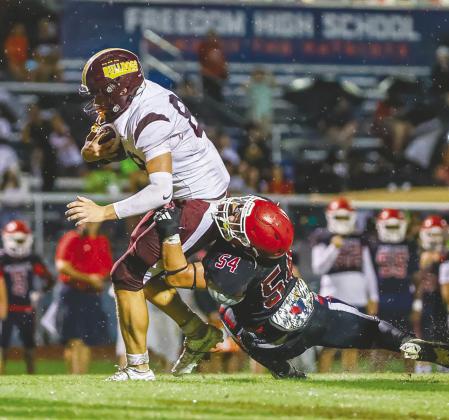 St. Cloud tight end Owen Sullivan, shown in the Bulldogs’ season-opening win at Freedom, had career highs in receiving yards (110) and touchdowns (3) in a 24-21 loss at Merritt Island Friday. He’ll be counted on against district foe Lake Nona this week. (Photo/Taylor McFee)