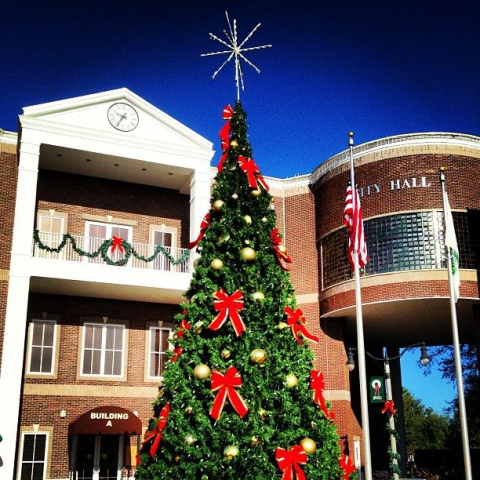 The City of St. Cloud’s Annual Tree Lighting Ceremony will be held Friday at 6 p.m. in front of City Hall. 