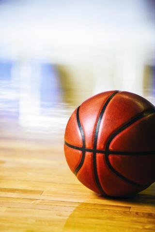 Find out how to get and stay healthy in St. Cloud ... so you can play in the city's adult basketball league!