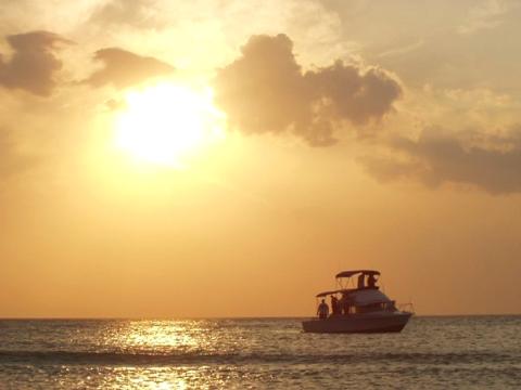 Are you boating during Spring Break? The FWC has tips for having fun and staying safe on the water. PHOTO/KEN JACKSON