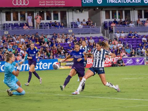 Christina Burkenroad scores the first goal in the 43rd minute for a 1-0 lead. PHOTO/MARIO CASAMALHUAPA