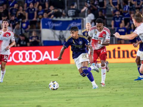 Facundo Torres runs towards the goal Saturday. The Urguayan has scored nine goals this season, including a penalty shot Saturday night. PHOTO/MARIO CASAMALHUAPA