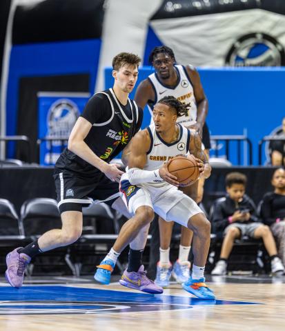 Colin Castleton (3) has been part of the spark that's seen the Osceola Magic win seven of its last eight games and climb into the top part of the NBA G League standings. PHOTO/TAYLOR MCFEE