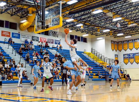 Jordan Mason, shown against Riverview in the regional quarterfinal, led Osceola with 21 points Monday in the Kowboys' 75-66 regional semifinal win over Plant. PHOTO/TAYLOR MCFEE