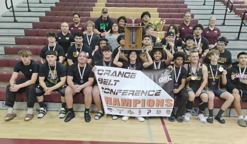 St. Cloud won 10 of 20 weight classes Friday to win their fourth consecutive OBC Weightlifting Championship. The Bulldogs, undefeated this year, will be favorites to win the Class 3A, District 9 title in two weeks. PHOTO/J. DANIEL PEARSON